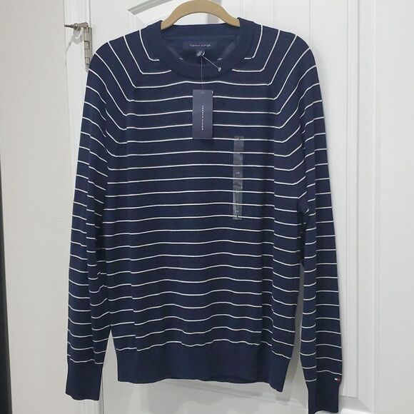 NWT TOMMY HILFIGER MEN'S CREW NECK NAVY BLUE STRIPED SWEATER SIZE LARGE - Picture 1 of 7
